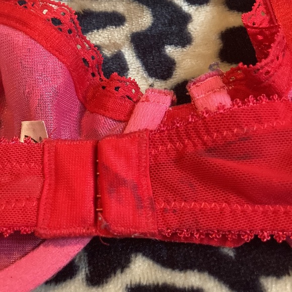 Red Lace Bra with Rhinestone - Picture 4 of 7